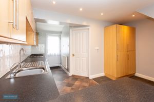 Kitchen/ Diner- click for photo gallery